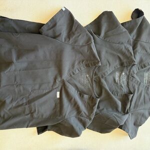 3 Figs Classic Black Scrub Tops